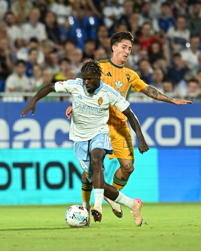 El Zaragoza y el Albacete han empatado en un partido marcado por la polémica.