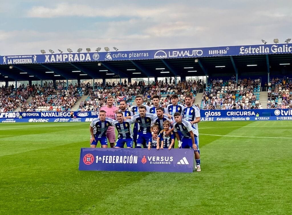La SD Ponferradina espera volver a la senda de la victoria en el Toralín.
