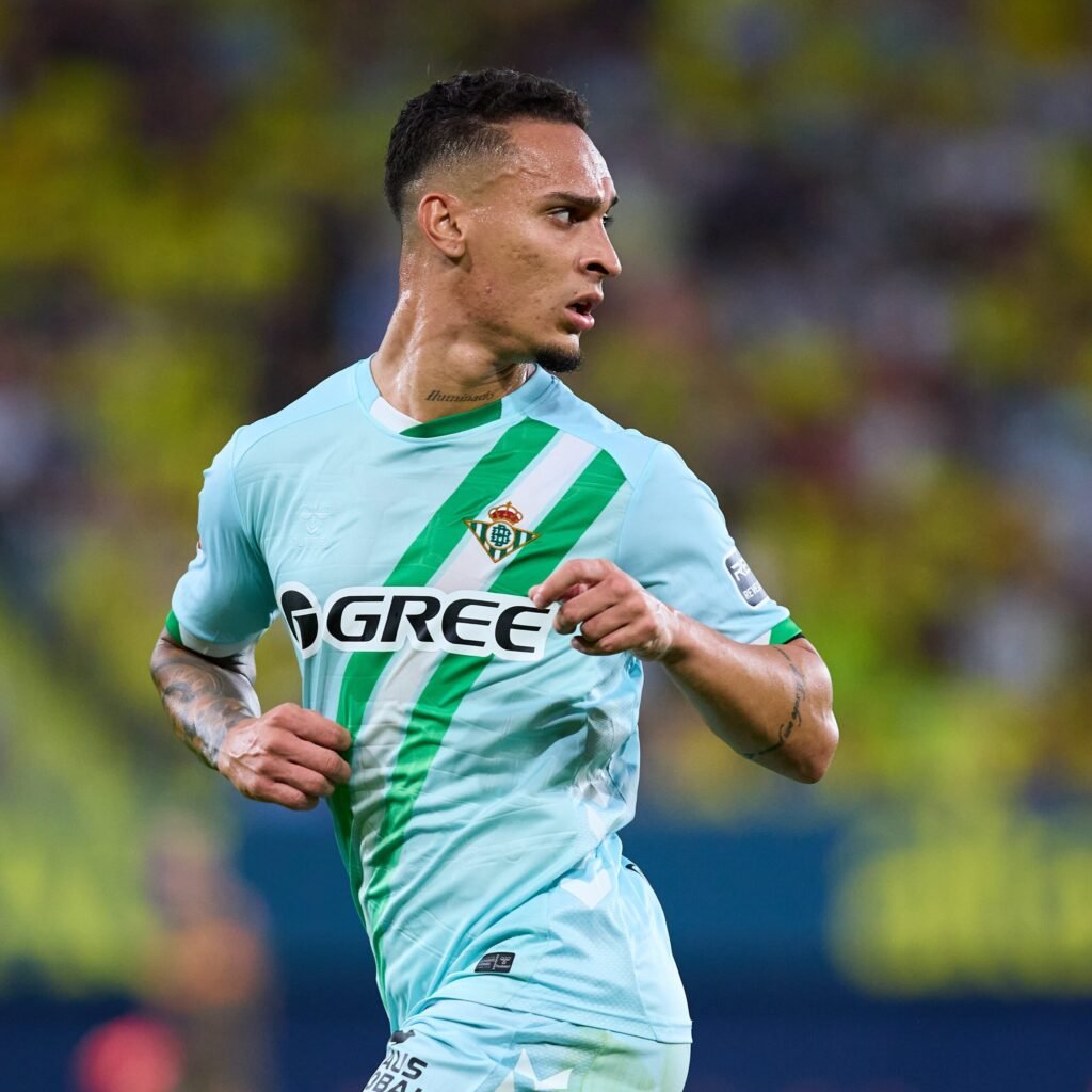 Antony podría ser titular este domingo ante el Alavés.